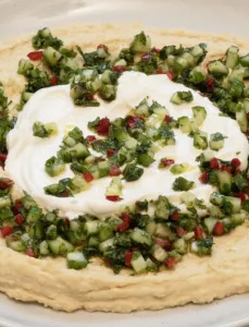 bowl of fatteh hummus