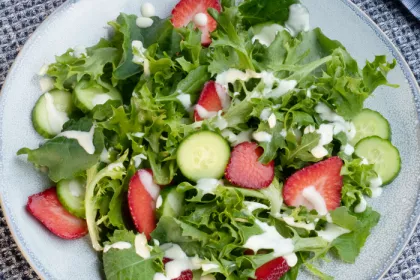 Summer Strawberry Salad