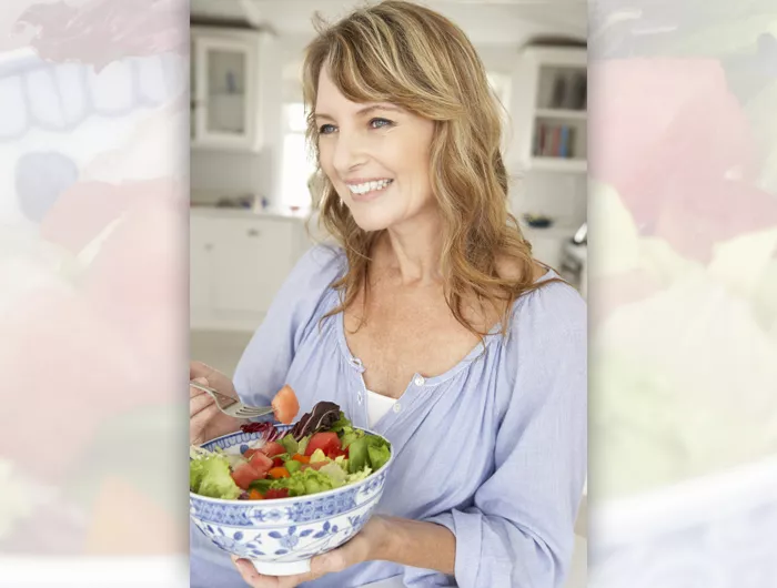 woman eating salad