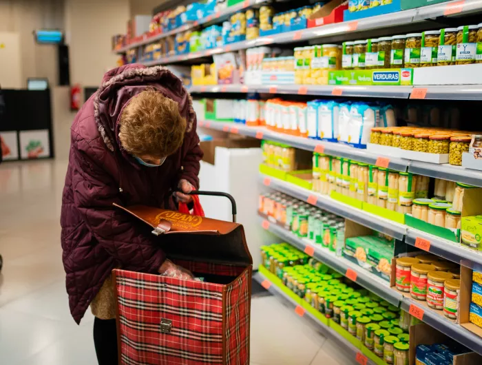SNAP supplemental nutrition assistance program restriction groceries food shopping supermarket hungry
