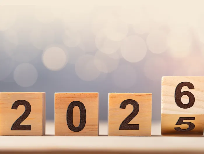 wood blocks showing 2025 changing to 2026