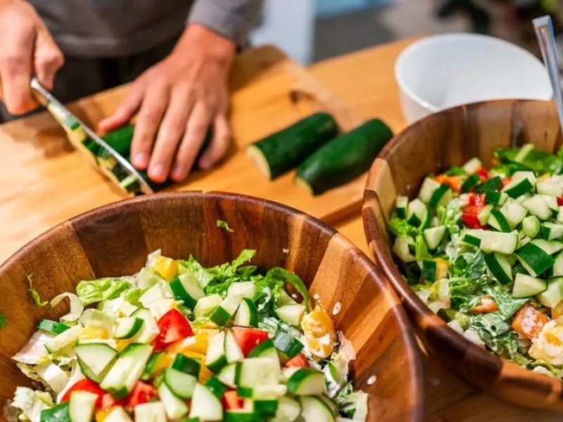 Salad preparation
