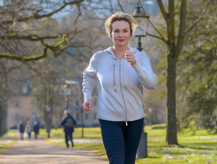 woman running