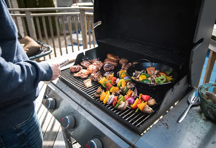 vegetables on a grill