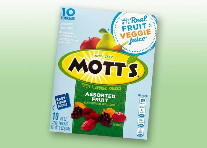 Box of Motts fruit flavored snacks assorted fruit flavorsf