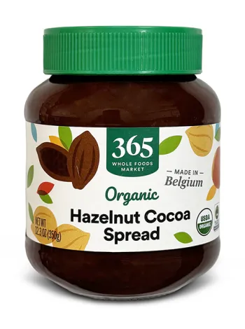 jar of 365 Organic Hazelnut Cocoa Spread.