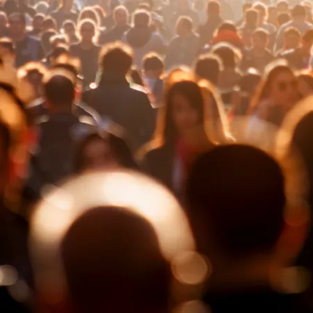 out of focus crowd of people