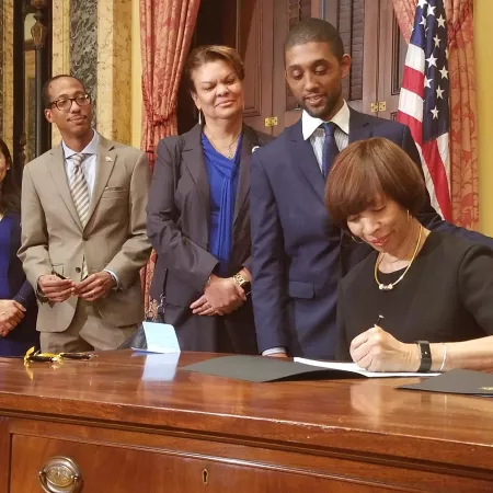 Baltimore Mayor Signs Healthy Kids Meal Bill