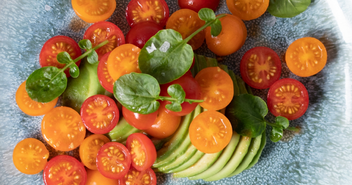 Tomato & Avocado Salad | Center for Science in the Public Interest