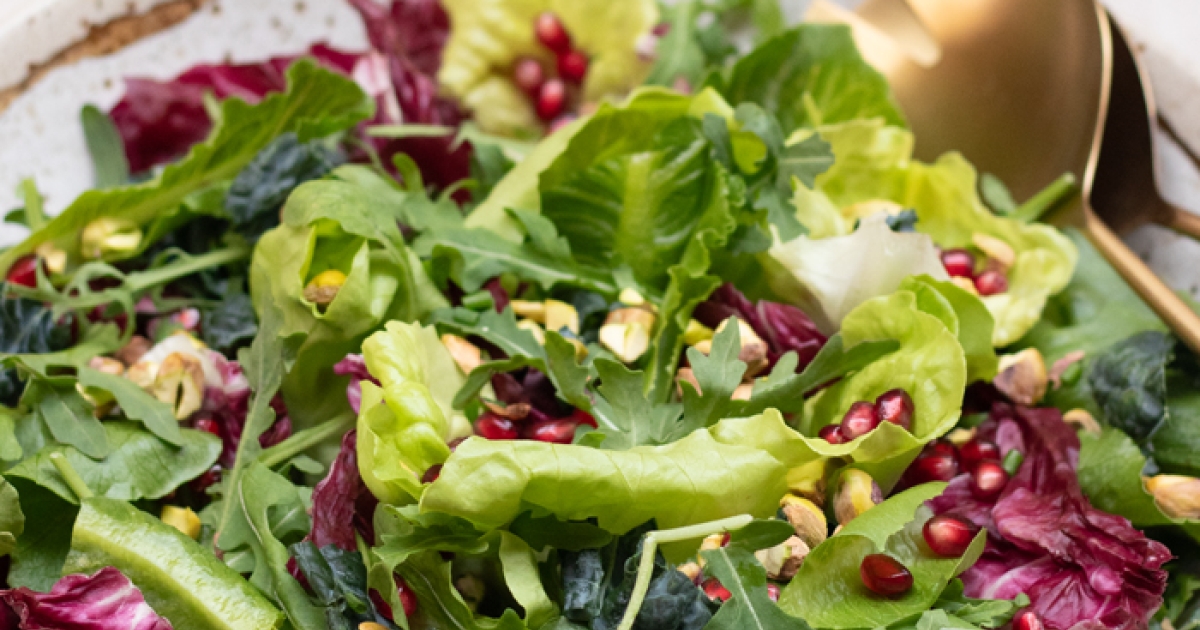 Pomegranate & Pistachio Salad | Center for Science in the Public Interest