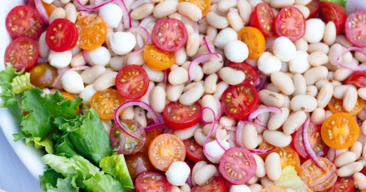 White Bean & Tomato Salad | Center for Science in the Public Interest